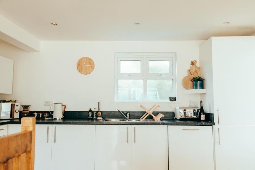 הוילה The Hideout - Newquay - Fully Stocked Eco Escape מראה חיצוני תמונה