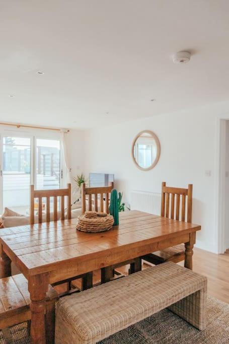 הוילה The Hideout - Newquay - Fully Stocked Eco Escape מראה חיצוני תמונה